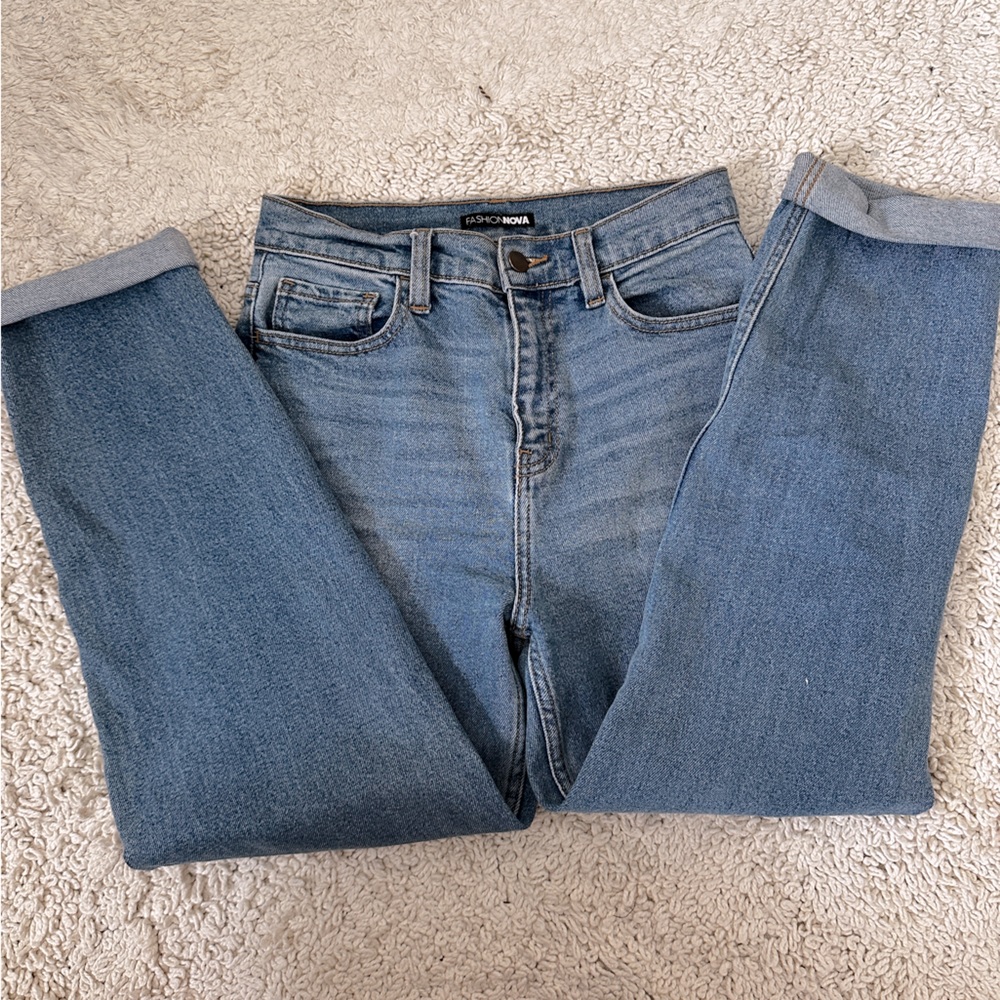 Fashion Nova Mom Jeans